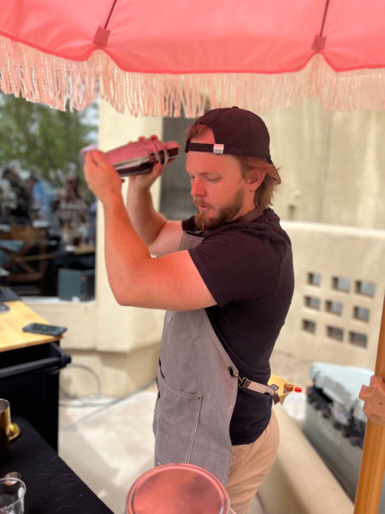 mobile bartender